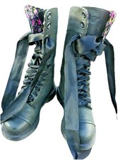 Dr Martens 1914 Triumph dark