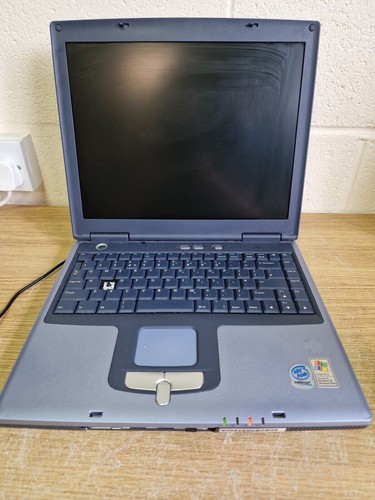 Xe714 cy25 laptop faulty - rm,