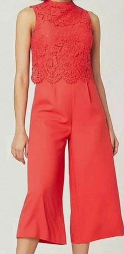 Oasis red lace - top, cropped