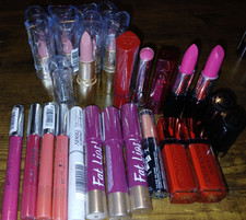 24 x mixed brand lipsticks