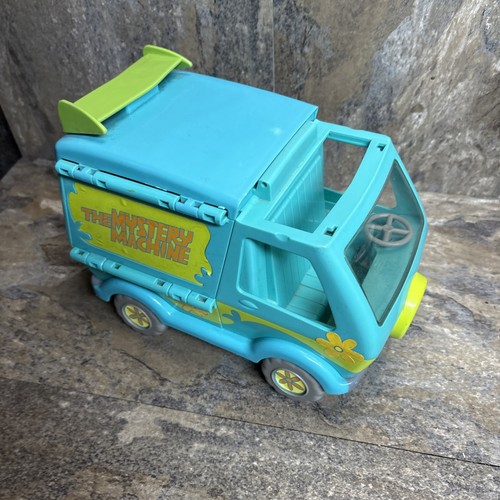 Scooby doo the mystery machine - scooby,