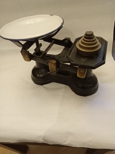 Antique cast iron balance - cast,