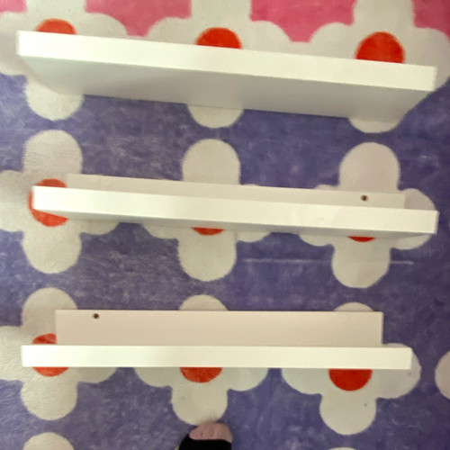 Ikea mosslanda white wall - mosslanda,