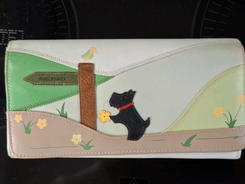 Radley signature picture - radley,