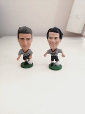 2 x Manchester United