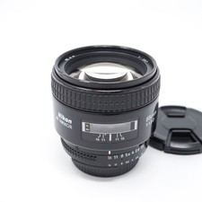 Nikon AF Nikkor 85mm f/1.8D
