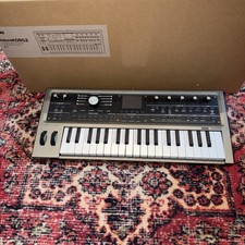 KORG microKORG2