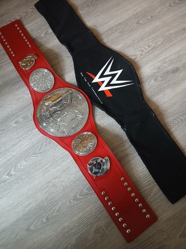 Wwe official raw - official, tag
