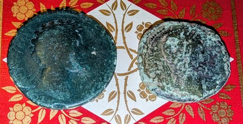 Two unidentified roman coins - roman,