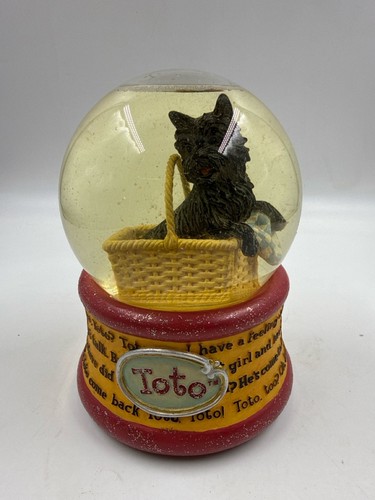 Wizard toto snow globe - of,