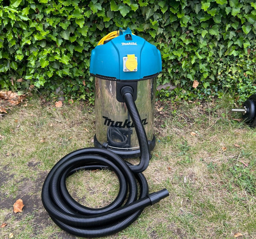 Makita vc3511l wet dry - &,
