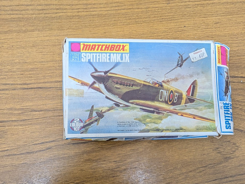 Matchbox spitfire 1 - ix, 1/72