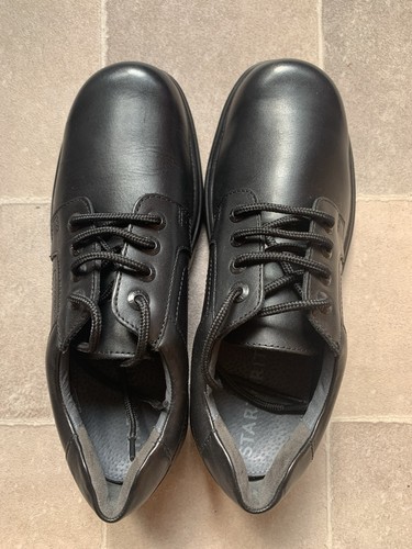 Boys school shoes - boys, size