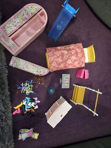 Barbie sindy size dollhouse - size,