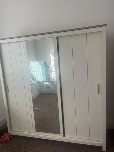 Wardrobe sliding doors used - sliding,