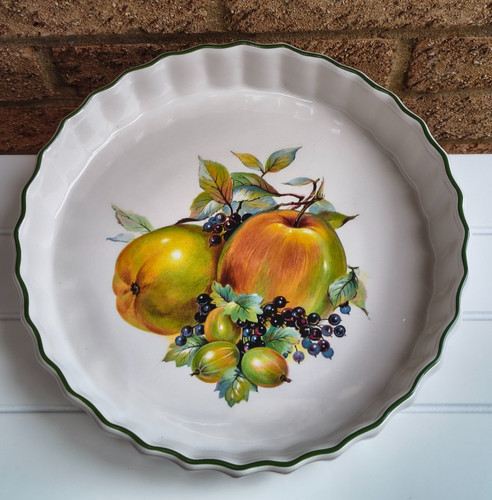 Vintage fruit apple - apple, berries