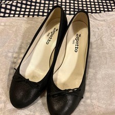 Rare Repetto Black Ballet Flats Low Heel Size 38.5 EU / 7.5 US Ribbon Accent Wom