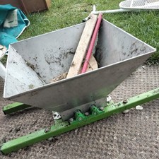 Manual Fruit Crusher Scratter