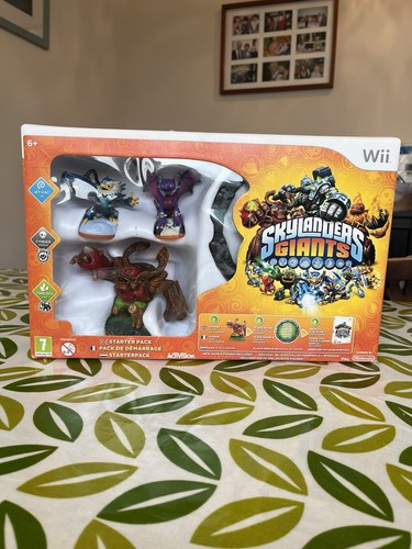 Skylanders giants figures - skylanders,