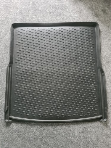 Volkswagen passat boot liner - volkswagen,