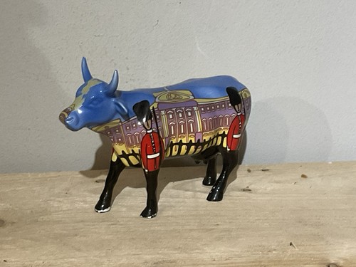 Cow parade bovingham - parade,