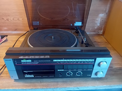 Philips record player radio - philips,