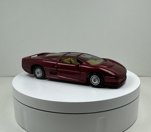 Maisto jaguar 220 red car - maisto,