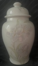 A Melba Ware (Carlton Ware)