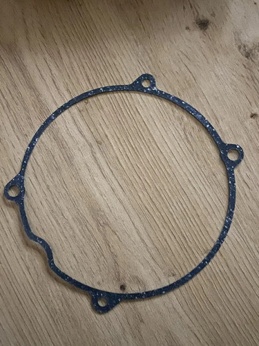 Engine cover gasket left