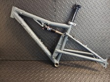 Santa Cruz Superlight 16.5"