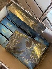 Pokemon TCG Charizard Ultra