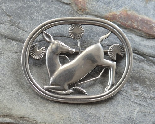 Georg jensen kneeling - jensen,