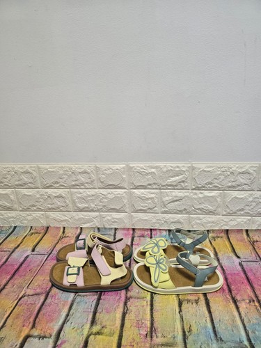 Camper twins walking - camper,