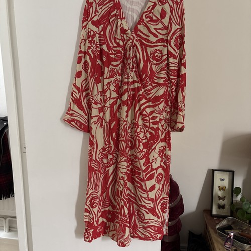 Cream red kaftan - h&m,