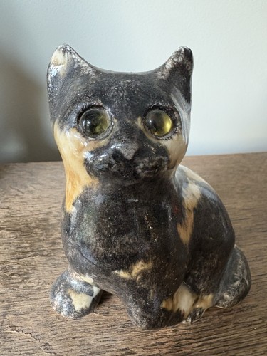 Winstanley pottery cat - pottery,