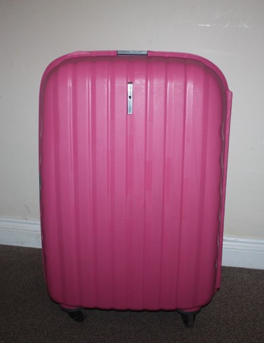 Delsey large hard shell - large,