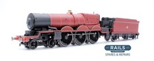 HORNBY 'OO' GAUGE HOGWARTS RED 4-6-0 HARRY POTTER '5972' STEAM LOCOMOTIVE