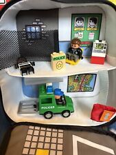 Duplo On The Move police