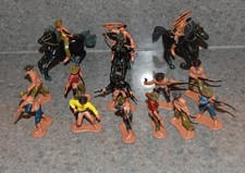 Unbranded Plastic Cowboys toy soldiers x 14 plus 3 horses