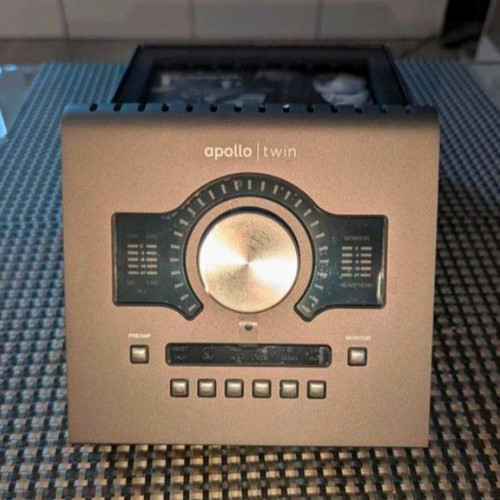 Universal audio apollo - audio, twin