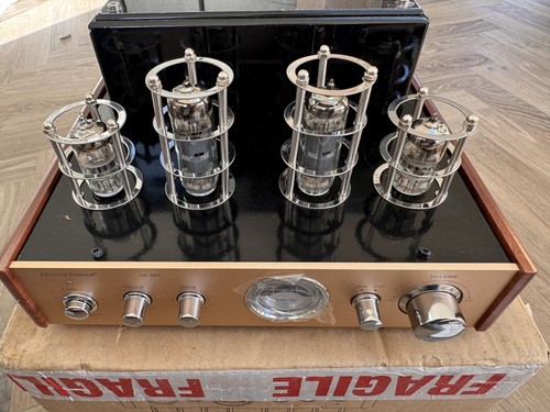 Advance science vacuum tube - vacuum,