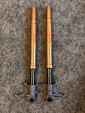 SUZUKI GSXR1000 K5 K6 forks