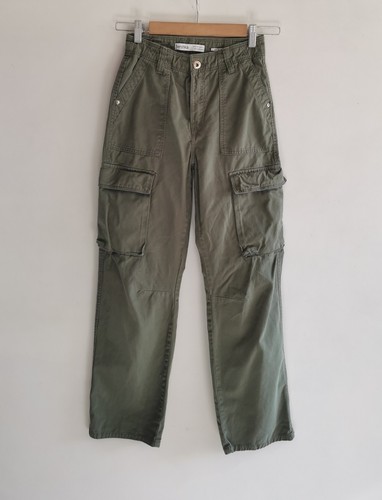 Bershka eur khaki olive - 4/eur,