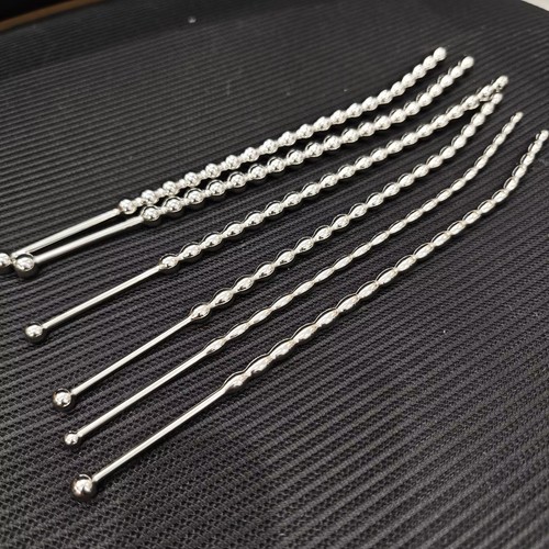 Curved urethral insert - curved,