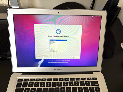 Apple macbook air 13in - apple, i5