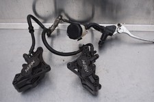SUZUKI GSXR 400 GK76A NISSIN FRONT BRAKE CALIPERS M/CYLINDER COMPLETE SYSTEM