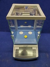 VWR-220TC Analytical Balance T-Series Scale VWR 10mg / 220g  