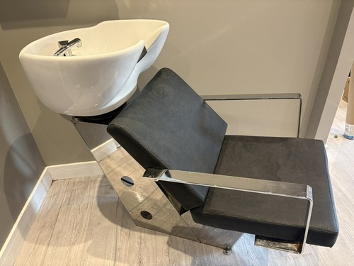 Backwash salon hair chair - ,