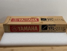 Yamaha YFL-211S Flute with Original Hard Case and outer box - Japan
