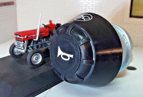 Massey ferguson tractor 135 - massey,